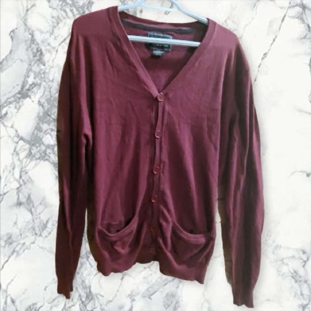 Urban Heritage Maroon Button-Front Lightweight Cardigan